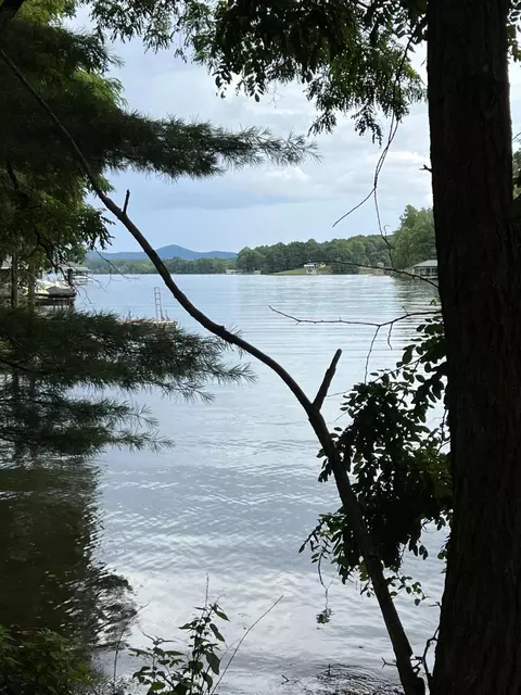 lot S 7b7c Fox Chase Rd, Wirtz, VA 24184