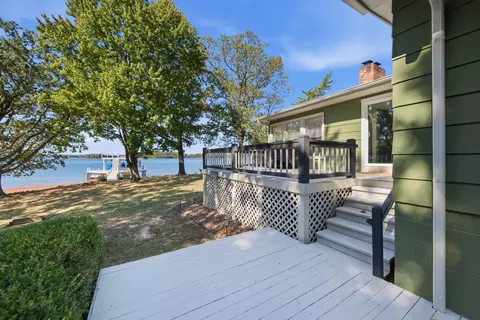 Exterior - 289 Anthony Ford Rd, Penhook, VA 24137 photo 13 of 18