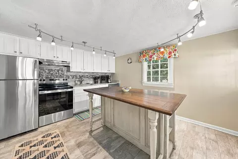 Kitchen - 289 Anthony Ford Rd, Penhook, VA 24137 photo 1 of 4