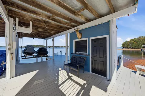 Exterior - 289 Anthony Ford Rd, Penhook, VA 24137 photo 7 of 18