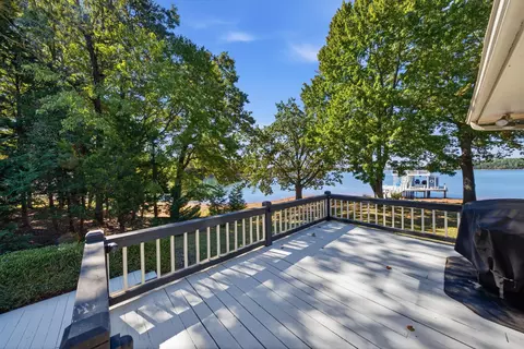 Exterior - 289 Anthony Ford Rd, Penhook, VA 24137 photo 15 of 18