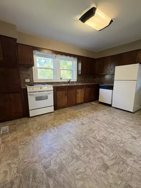 Kitchen - 208 Prospect Rd, Hurt, VA 24563 photo 4 of 4