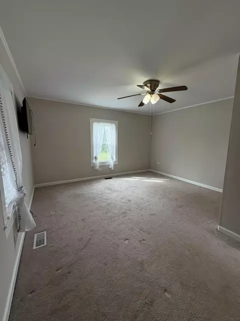 Bedroom - 208 Prospect Rd, Hurt, VA 24563 photo 2 of 9