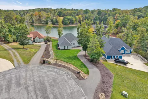 324 Blue Heron Rd, Wirtz, VA 24184