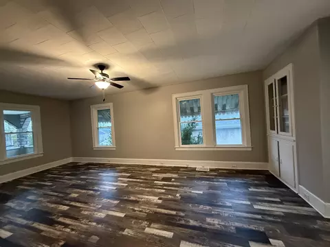 Living - 352 E Prospect St, Covington, VA 24426 photo 2 of 2