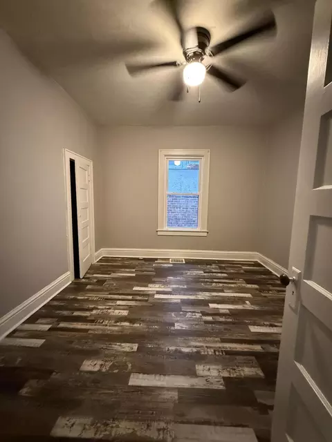Bedroom - 352 E Prospect St, Covington, VA 24426 photo 3 of 4