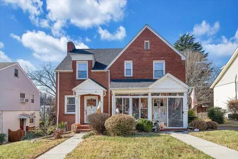 1909 Canterbury Rd SW, Roanoke, VA 24015