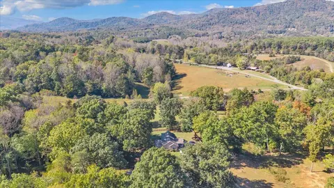 View/Area - 2846 Pendleton Rd, Thaxton, VA 24174 photo 3 of 3