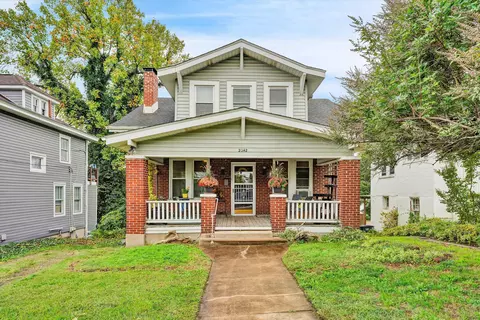 2042 Memorial Ave SW, Roanoke, VA 24015