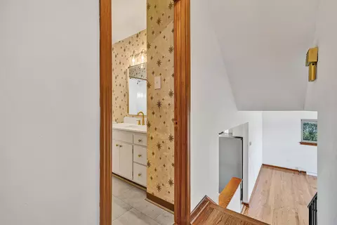 Entry Way - 3343 Trinkle Ave NW, Roanoke, VA 24012 photo 1 of 2