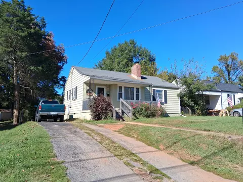 711 Hershberger Rd NW, Roanoke, VA 24012