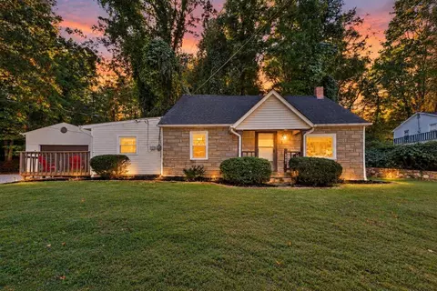 4406 Buck Mountain Rd, Roanoke, VA 24018