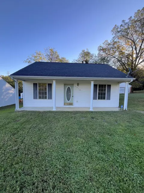 2218 Mount Pleasant Blvd SE, Roanoke, VA 24014