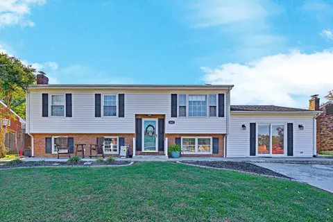 3067 Parham Dr, Roanoke, VA 24014