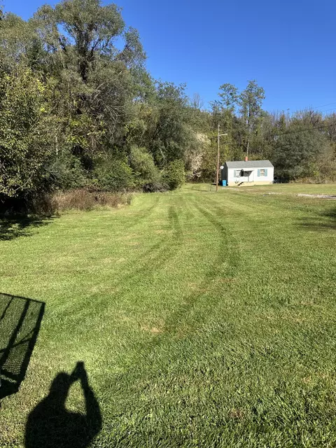2220 Manning Rd NE, Roanoke, VA 24012