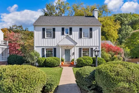 2214 Ross Ln SW, Roanoke, VA 24015