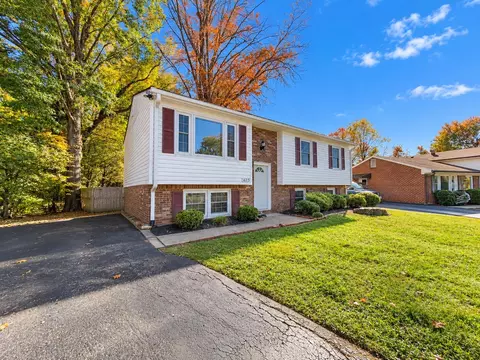 Exterior - 623 Angle Ln NE, Roanoke, VA 24019 photo 2 of 5