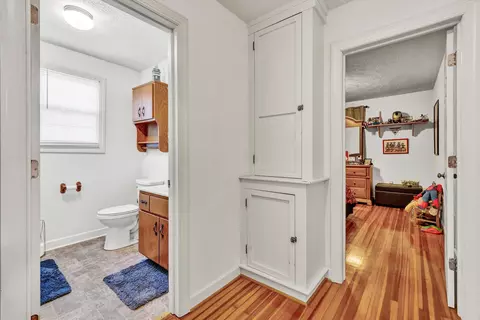 Entry Way - 1096 Penicks Mill Rd, Thaxton, VA 24174 photo 6 of 6