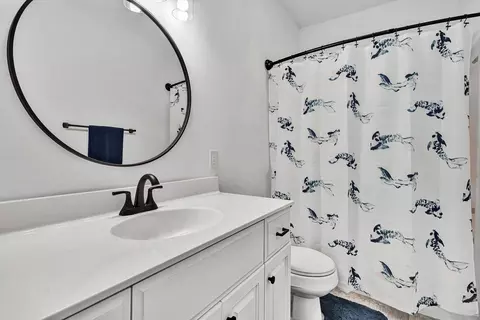 Bath - 6 Low Country Dr, Penhook, VA 24137 photo 1 of 8