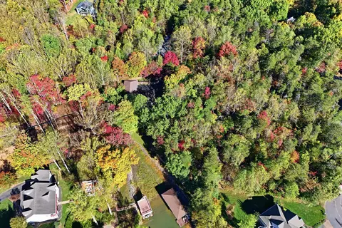 View/Area - 6 Low Country Dr, Penhook, VA 24137 photo 6 of 6