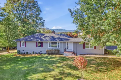 3561 Wright Rd SW, Roanoke, VA 24015