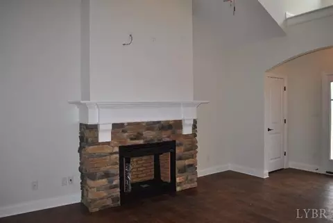 1010 Cobblestone Ln, Forest, VA 24551 photo 2