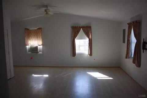 26 E Alameda Dr, Pamplin, VA 23958 photo 23