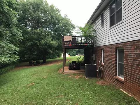 4888 Goode Rd, Goode, VA 24556 photo 27