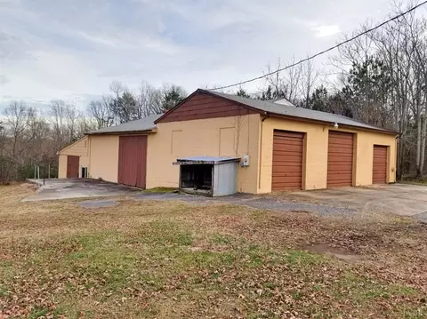 4724 Salem Rd, Spout Spring, VA 24593 photo 16