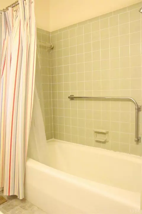 4724 Salem Rd, Spout Spring, VA 24593 photo 11