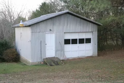 4724 Salem Rd, Spout Spring, VA 24593 photo 14