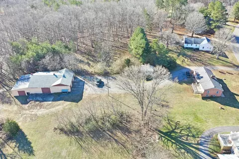 4724 Salem Rd, Spout Spring, VA 24593 photo 2