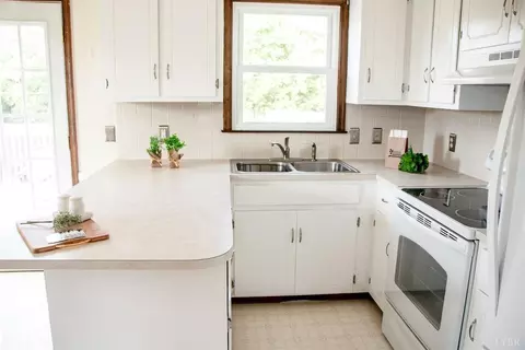 103 Omni, Forest, VA 24551 photo 8