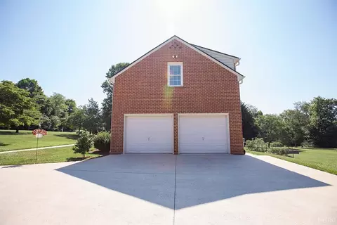 303 Spring Lake Rd, Forest, VA 24551 photo 8