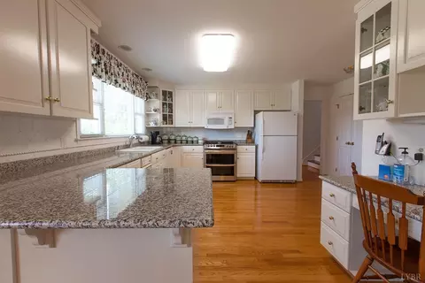 303 Spring Lake Rd, Forest, VA 24551 photo 20