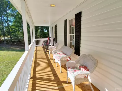 28 Viking Ln, Forest, VA 24551 photo 9