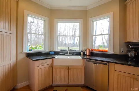 1209 Everett Rd, Forest, VA 24551 photo 7