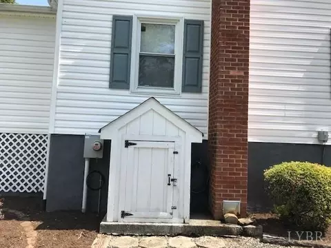263 Crescent Ln, Monroe, VA 24574 photo 8