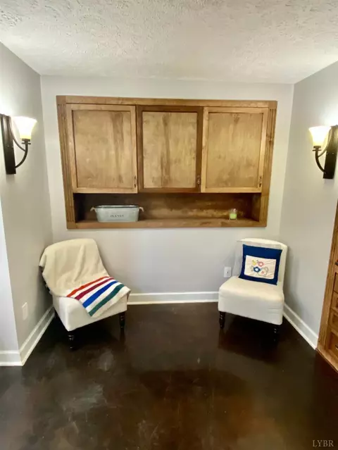 5562 Dearborn Rd, Evington, VA 24550 photo 9