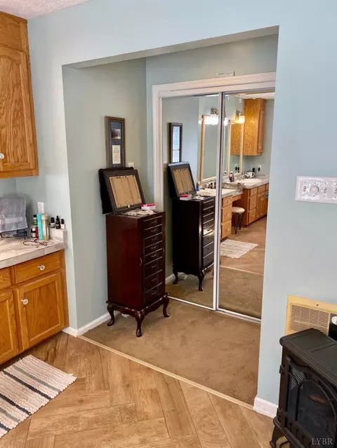5562 Dearborn Rd, Evington, VA 24550 photo 16