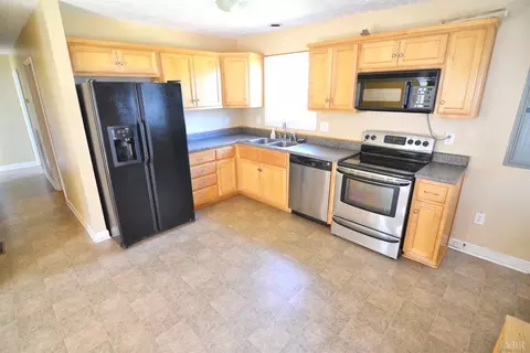 522 Kenmore Rd, Amherst, VA 24521 photo 14