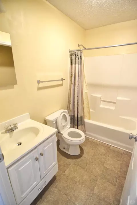 522 Kenmore Rd, Amherst, VA 24521 photo 16