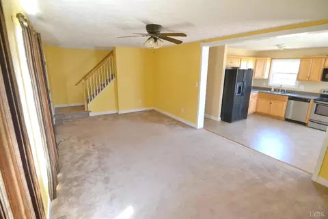 522 Kenmore Rd, Amherst, VA 24521 photo 12
