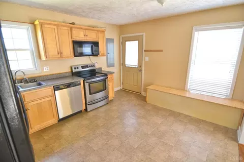 522 Kenmore Rd, Amherst, VA 24521 photo 13