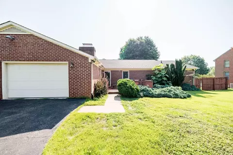 187 Poplar Forest Dr, Forest, VA 24551 photo 3