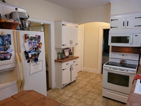5120 Halifax Rd, Halifax, VA 24558 photo 9