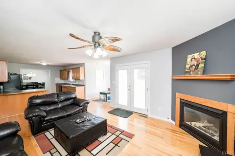 1430 Meadow Down Dr, Forest, VA 24551 photo 16