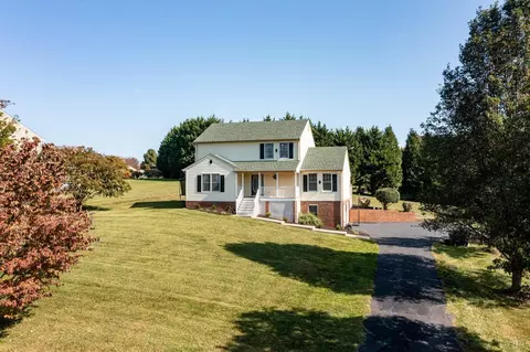 1430 Meadow Down Dr, Forest, VA 24551 photo 4
