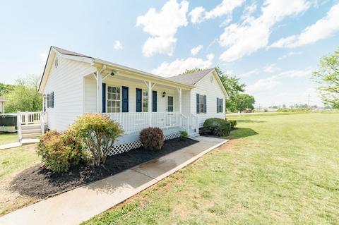 1642 Calohan, Rustburg, VA 24588 photo 2