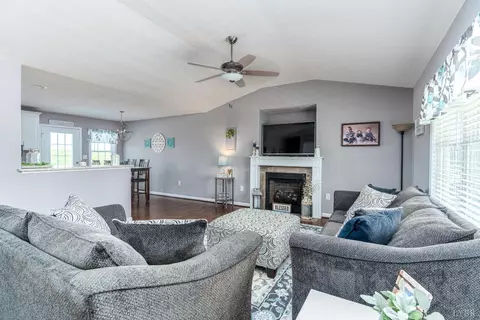 517 Beeks Ln, Spout Spring, VA 24593 photo 3
